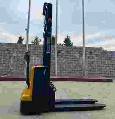 Electric Walkie Stacker 1.5 Ton 3.5m Lift Height CE Certified