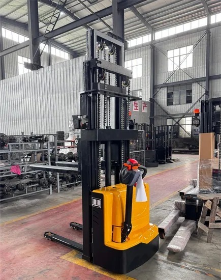 Electric Pallet Stacker with 24V Battery 1070mm Fork Length and 550/680mm Fork Width for Efficient Material Handling