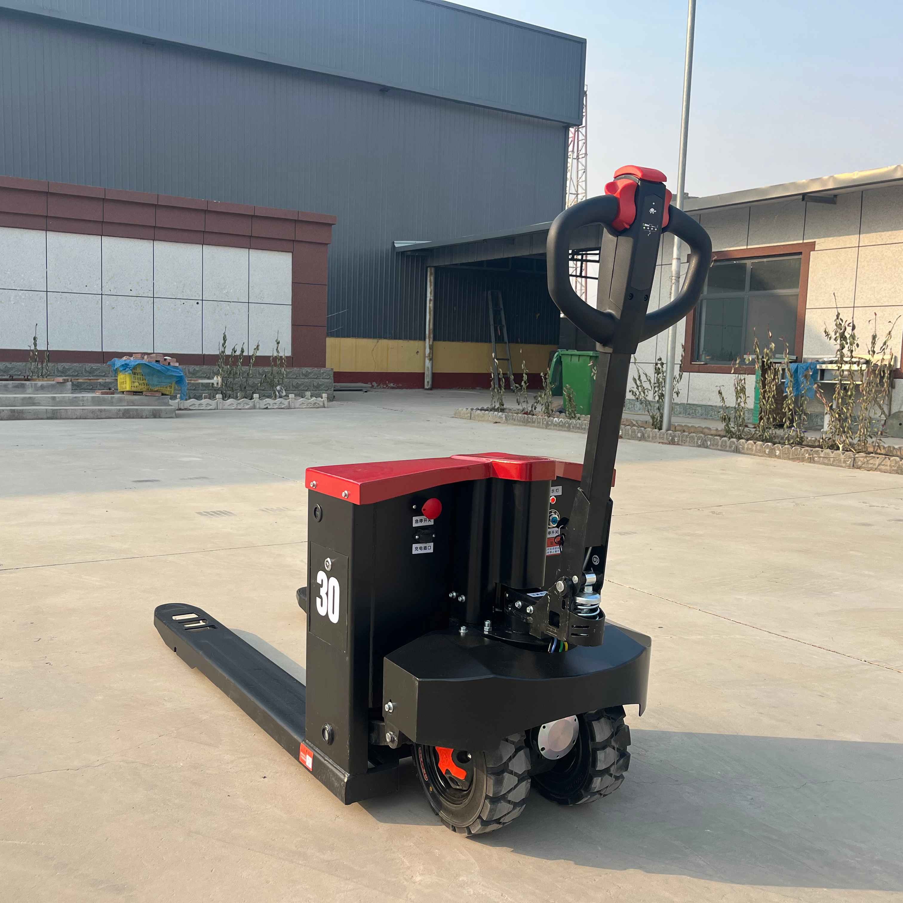 Electric Pallet Truck 3ton Large Wheels For Balancing Pallet Jack
