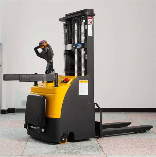KAD All-Electric Pallet Stacker with 2000kg Capacity 5m Lift DC Motor and 500mm Load Center