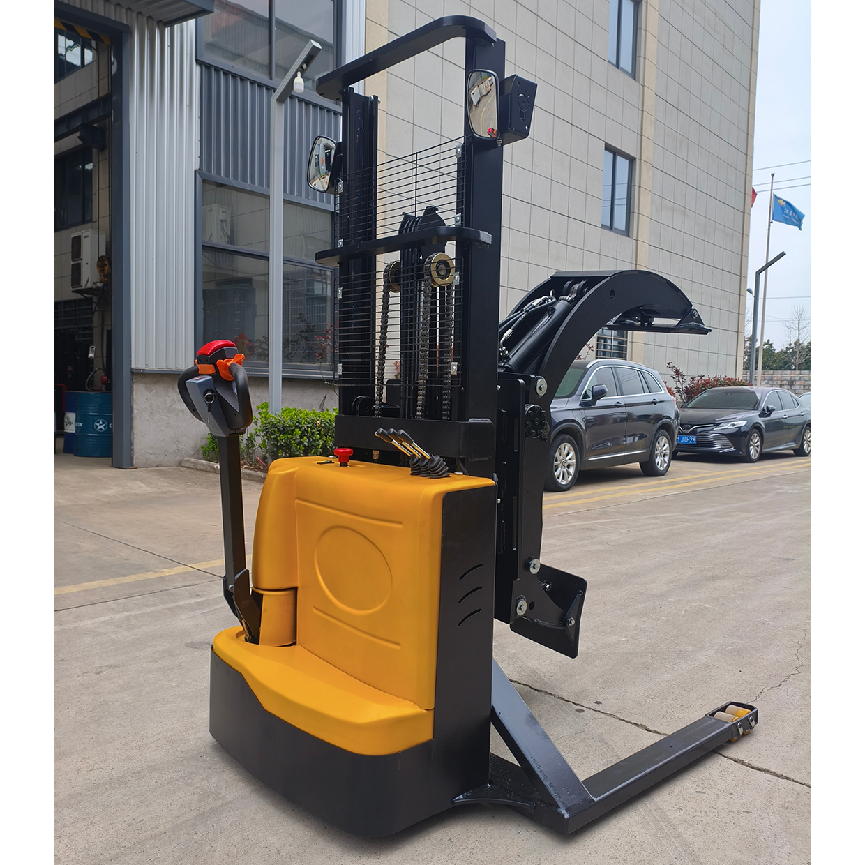 1.6m 2m 2.5m 3m fully electric walkie roll stacker with 360degree electric forklift with clamp