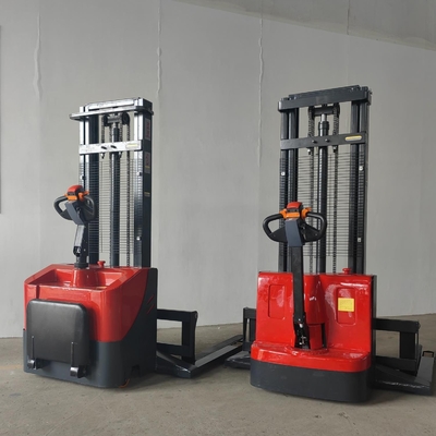 Elektrische Walkie-Stacker 1500 kg Ladekapazität verstellbare geschmiedete Gabel